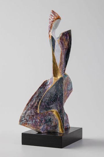 Sculpture "Brokat" Jörg Danielczyk, 2005 Staatliche Porzellan-Manufaktur Meissen GmbH Porzellanikon Inv. Nr. 30896/19, Sammlung HGM Hamburg Photo: Andreas Gießler, Porzellanikon