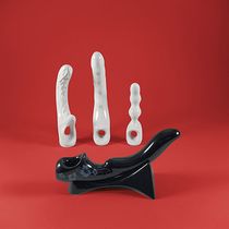 Dildos, Queenslove Design, Wunsiedel;  © Foto Porzellanikon, Ramona Scherg